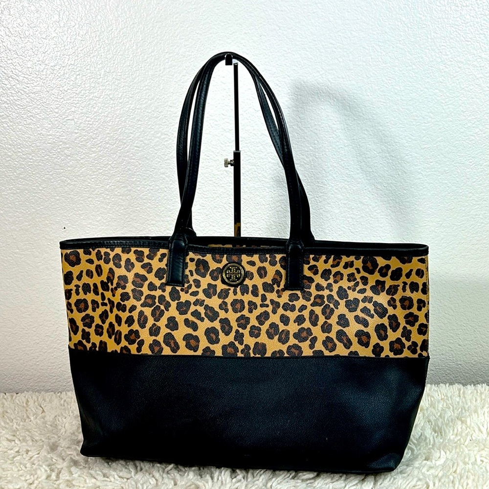 Tory Burch Womens Shoulder Handbag Leopard Print Tote Style Black Size Large